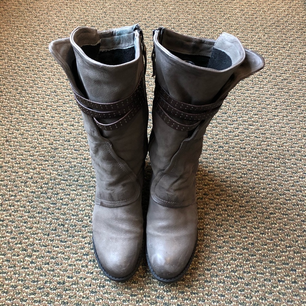 SOLD - Lapis (grey) mid-calf boot